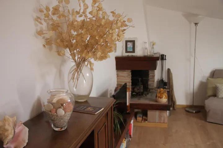 Accogliente Mansarda Nel Cuore Dell Antica Livorno Apartment Luaran gambar